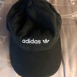 Adidas hat- never worn